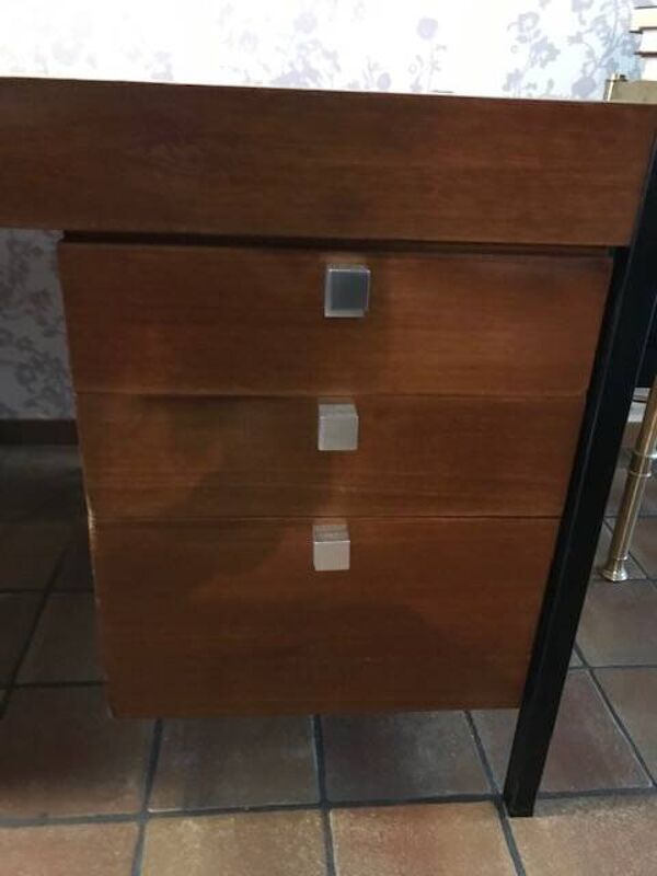 Bureau Pierre Paulin modèle CM 223 en acajou et chrome édition Thonet 1950