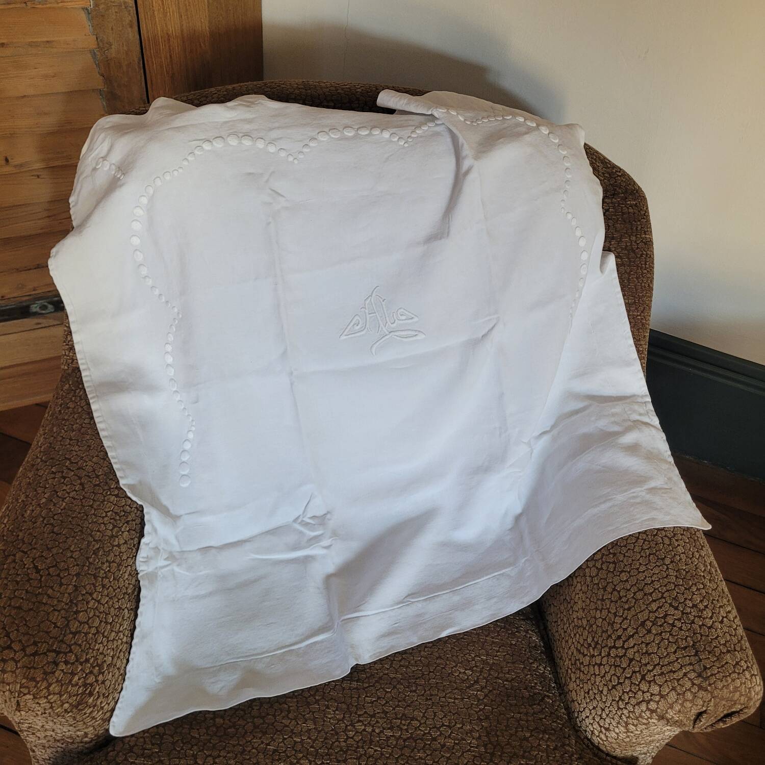 Large Monogrammed Pillowcase – Pure Cotton & Relief Embroidery – Early 20th Century