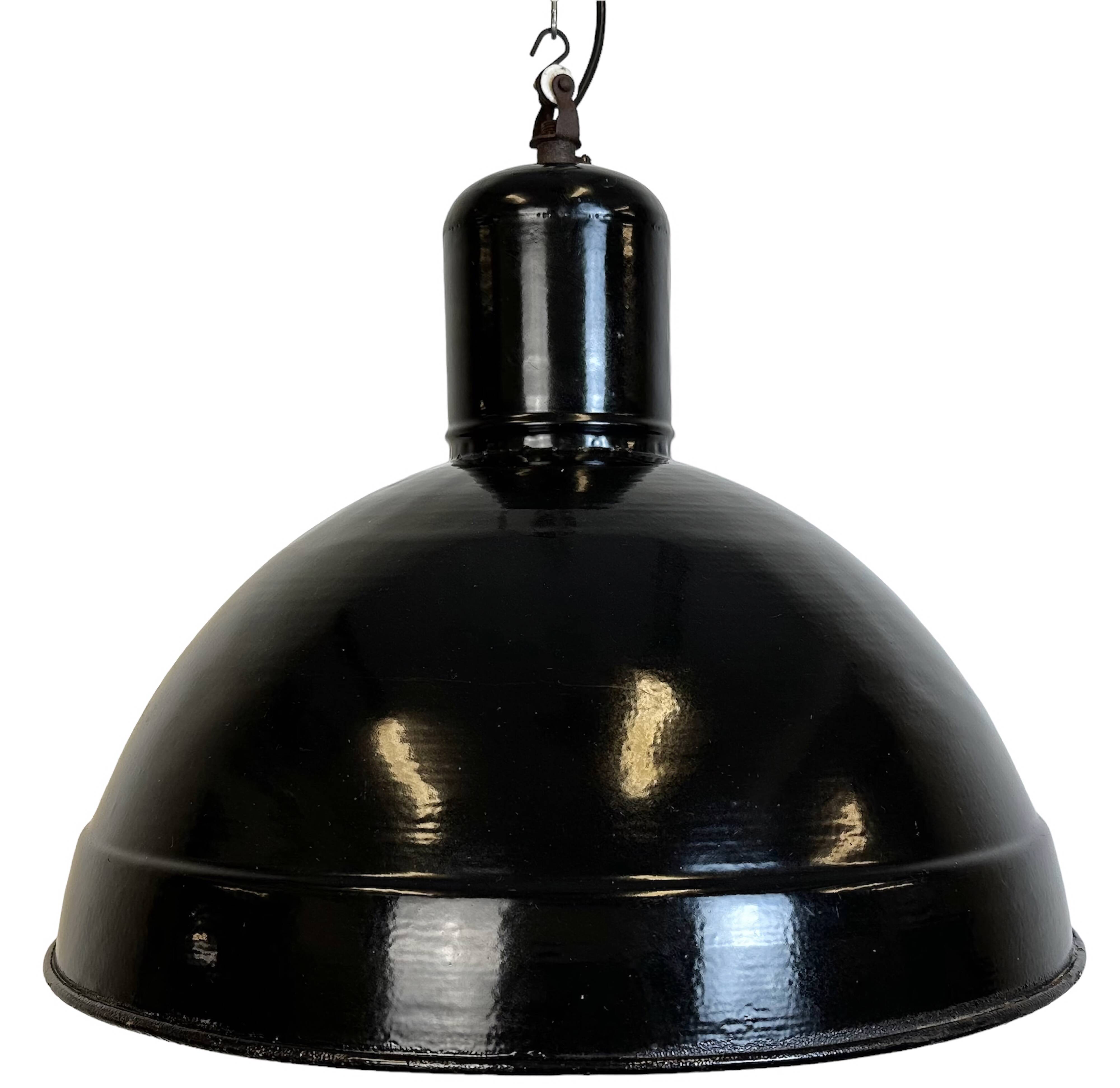 Industrial black enamel factory pendant lamp, 1950s