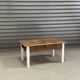 Table basse en bois avec tiroir