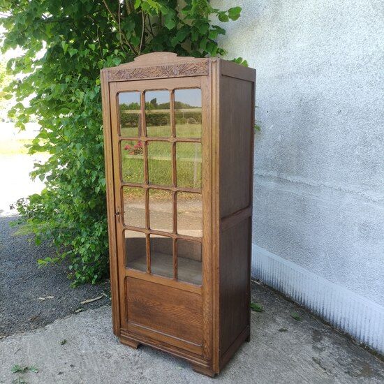 Art Deco glass cabinet