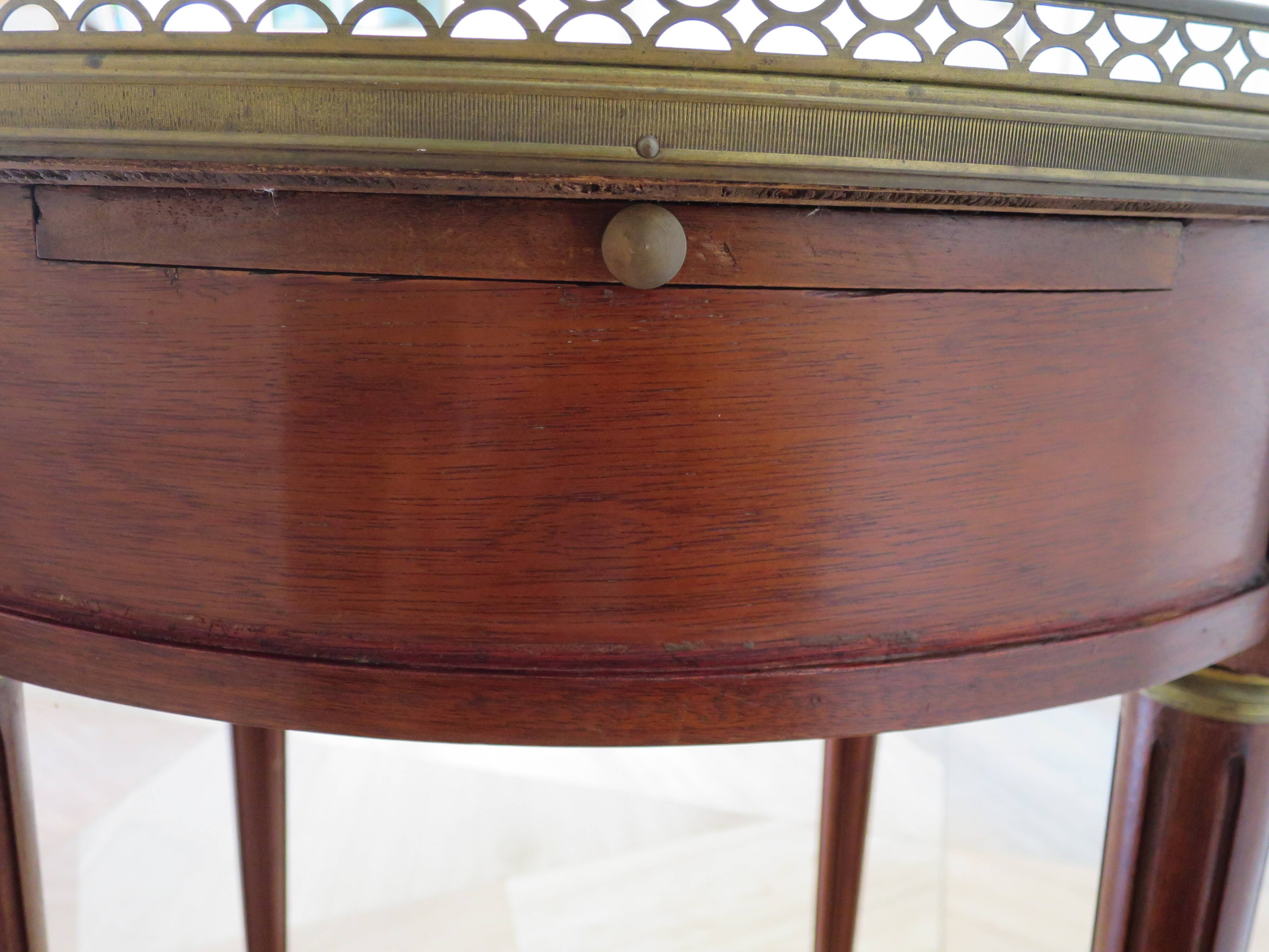 Bouillotte side table - mahogany veneer - white marble - Louis XVI - 1950
