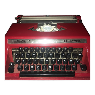 Typewriter Olympia dactylette s vintage