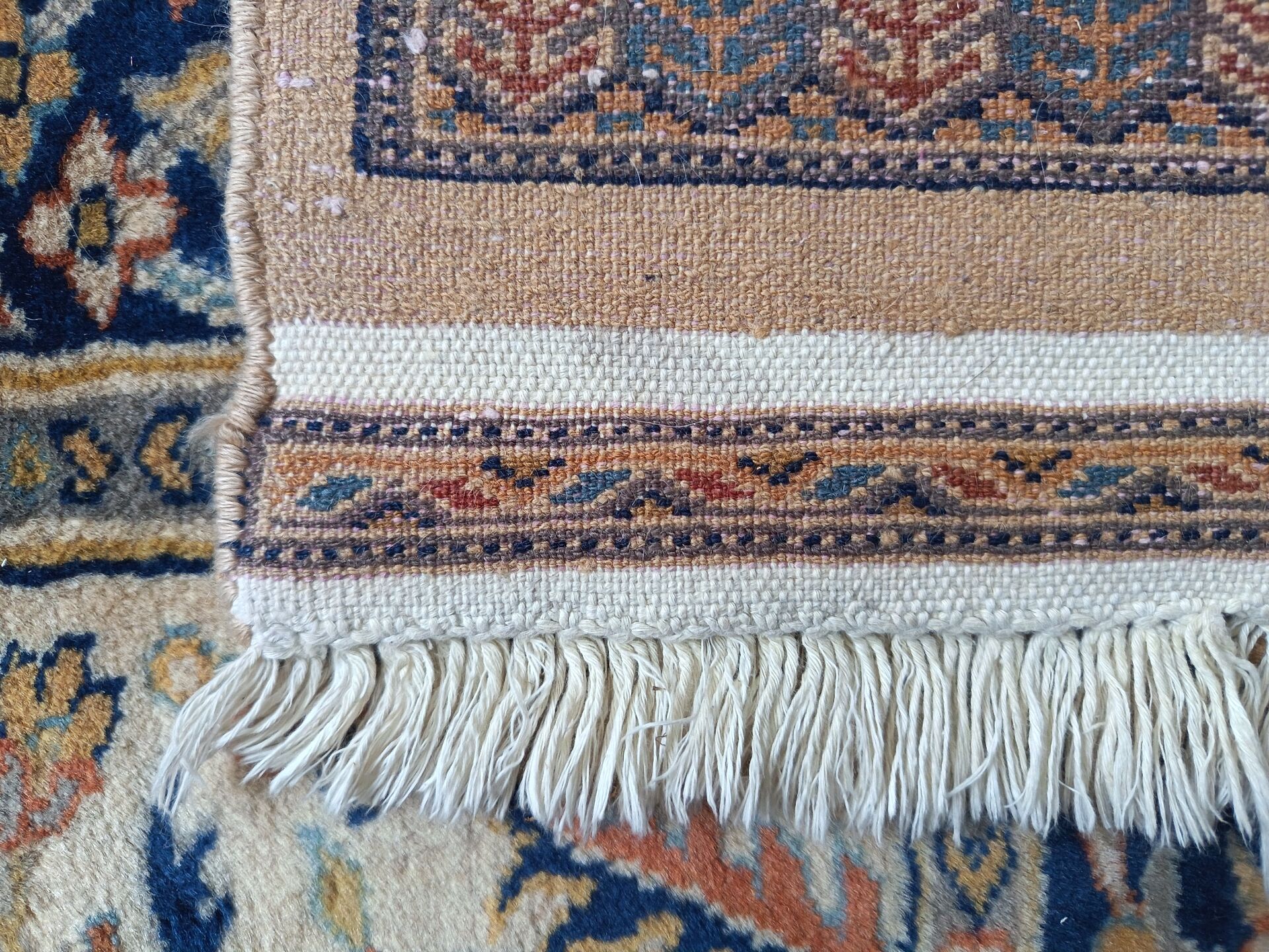 Hand-Knotted Pakistani Carpet
