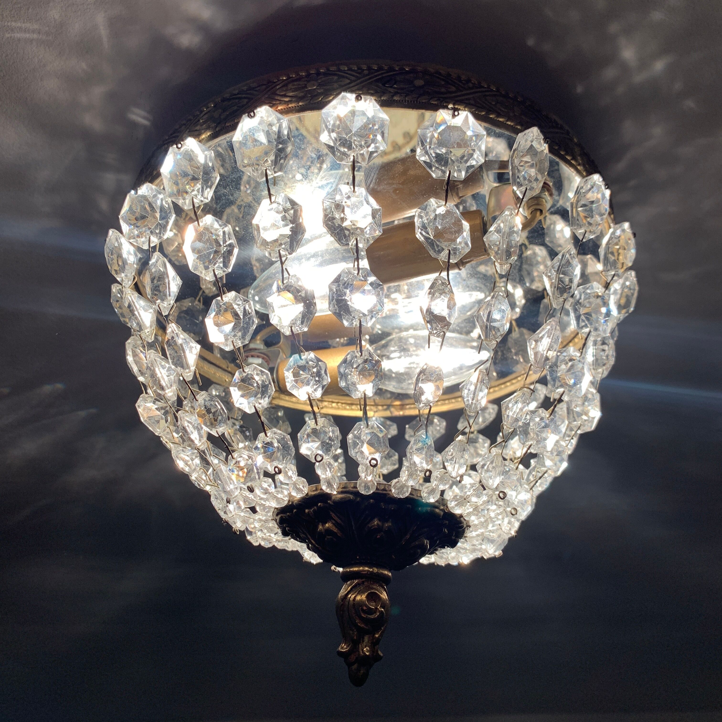 Ceiling lamp basket grapevine and gilded bronze 25 cms