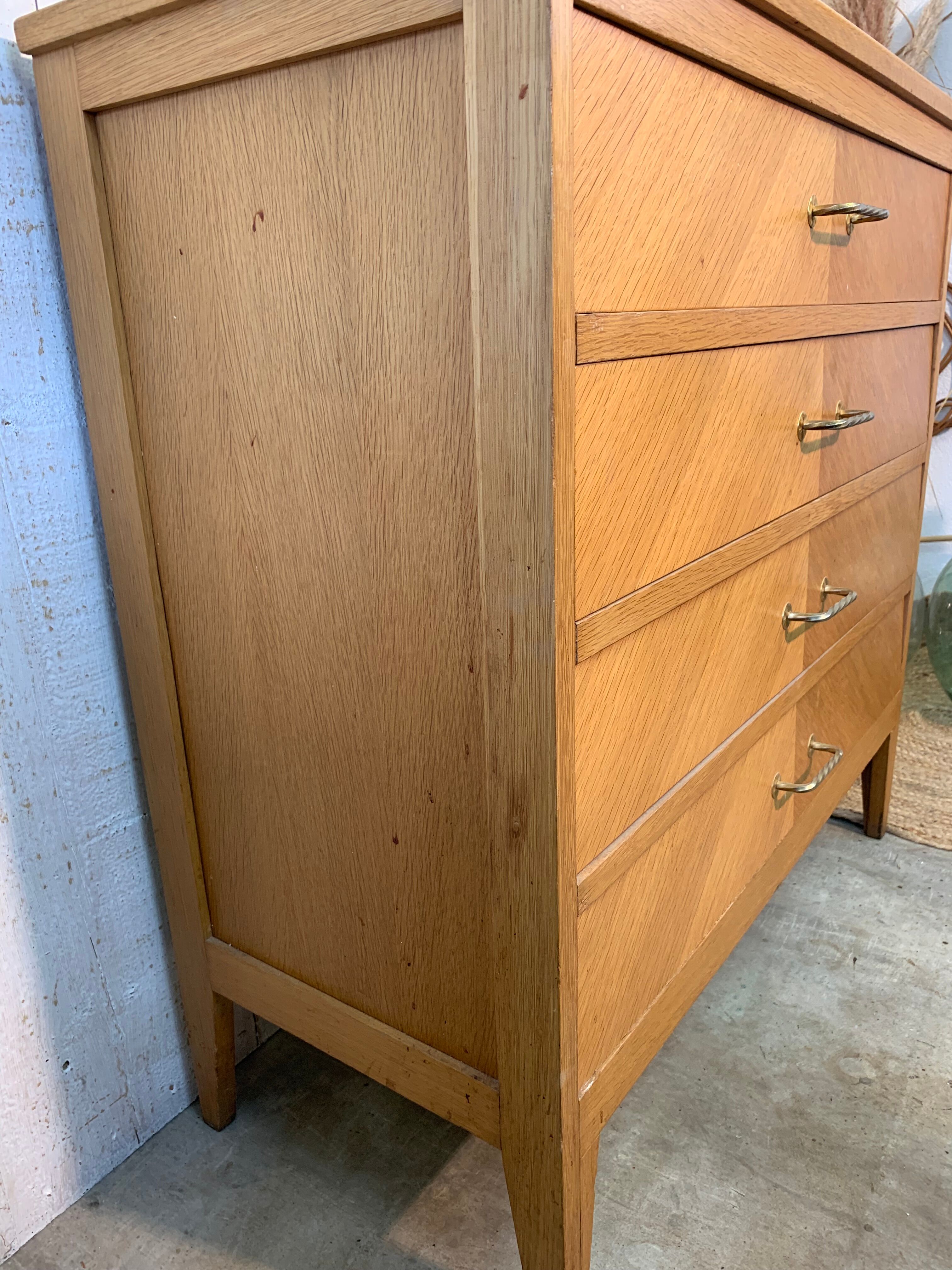 Vintage chest of drawers