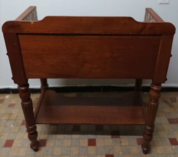 Ancienne table de toilette en bois et marbre