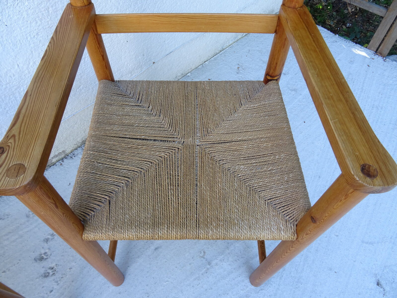 Pair of mulched chairs