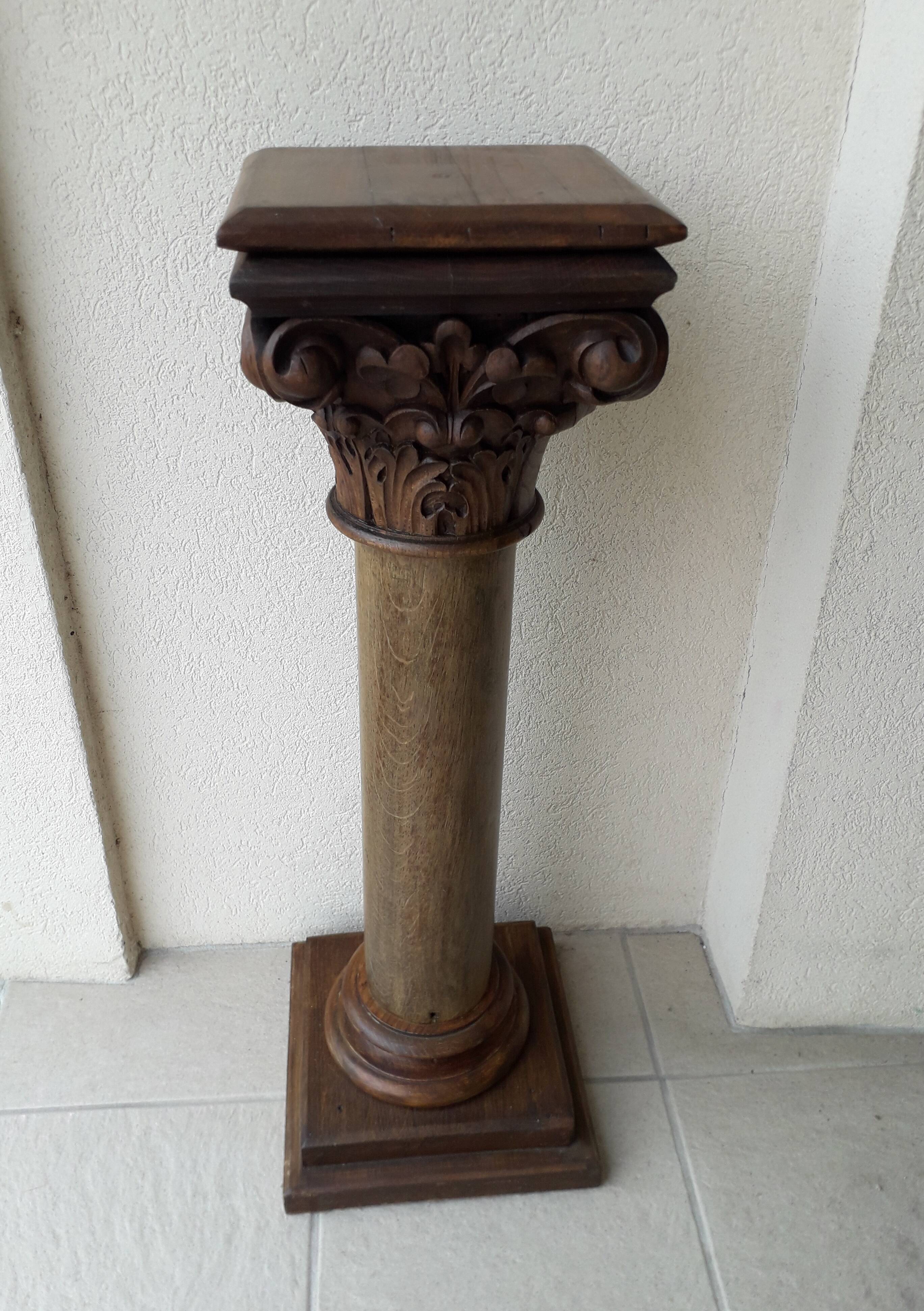 Wooden column