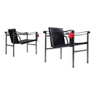 Pair of Cassina LC1 Chairs – Le Corbusier