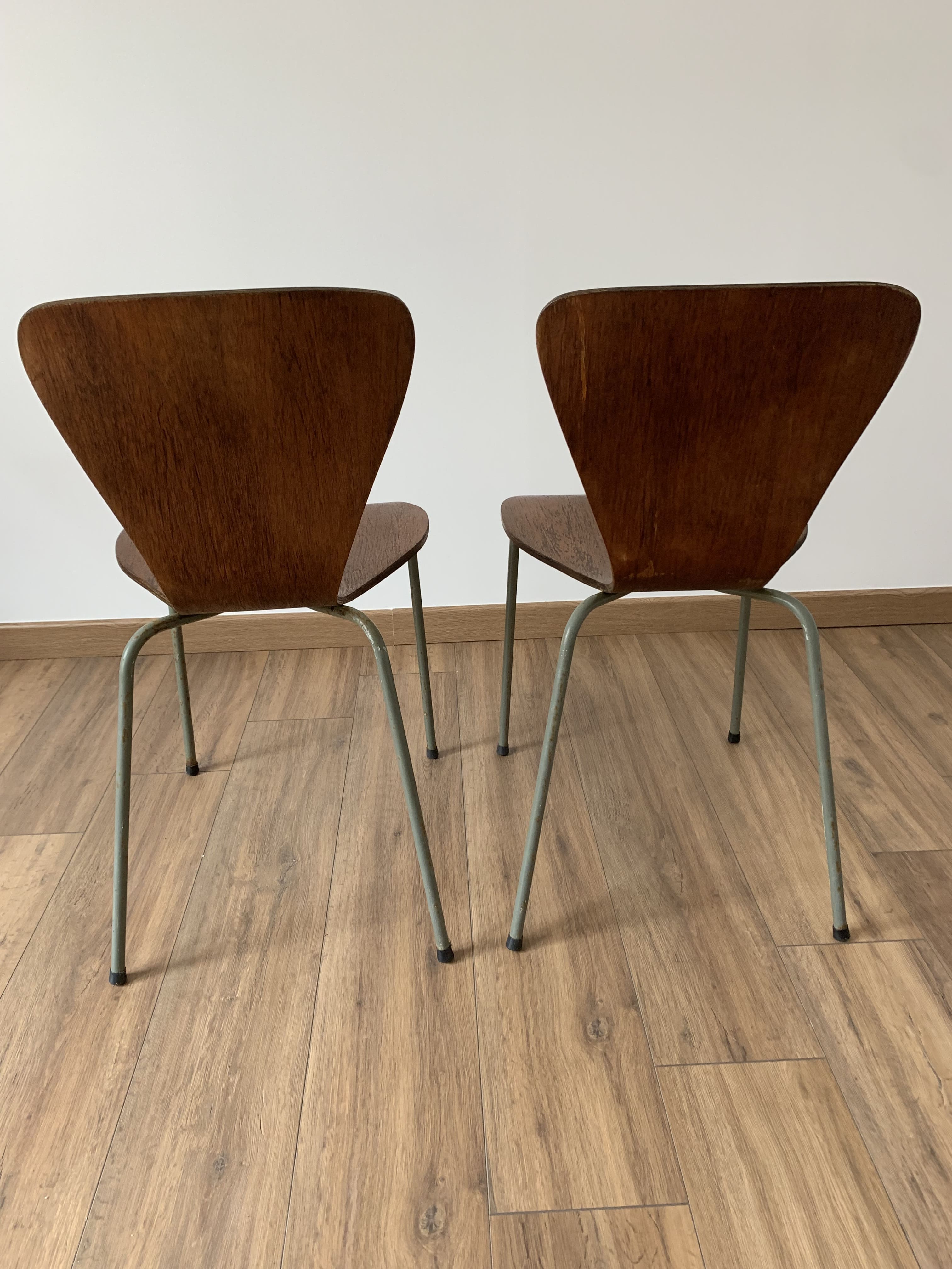 Pair of 3107 chairs - wood & metal