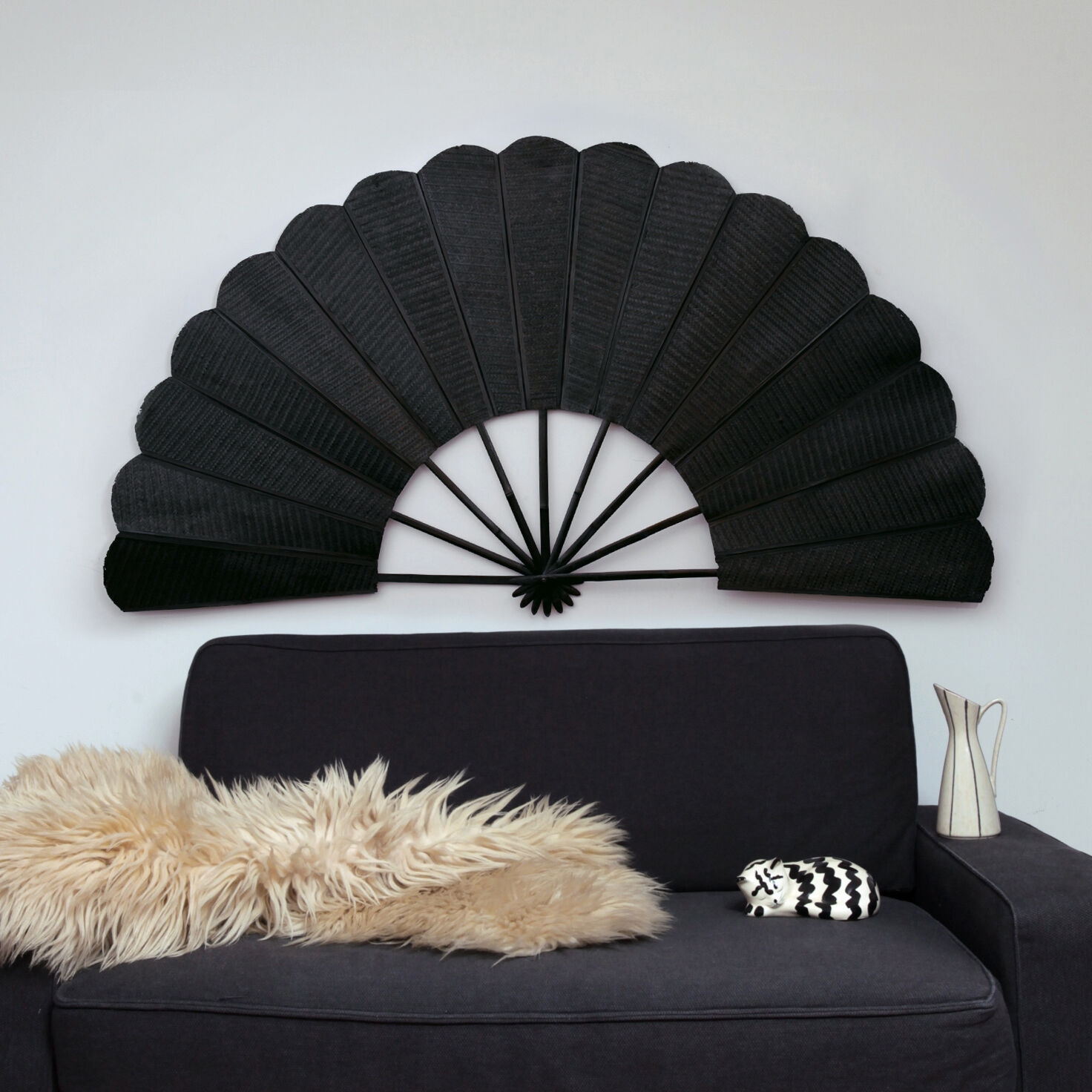 Eventail sombre tramé - 168 cm