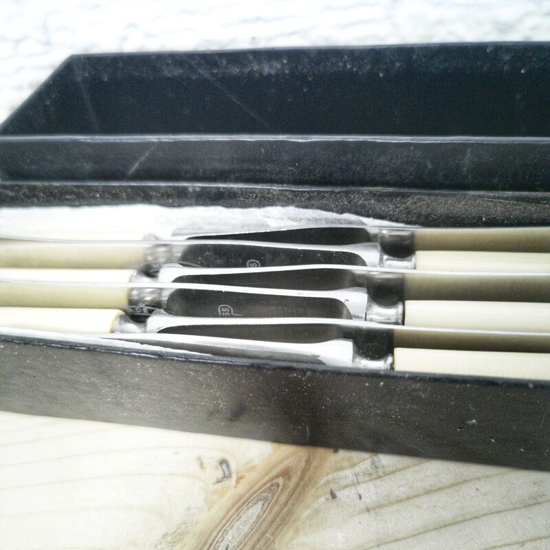 Set of 6 Sheffield knives