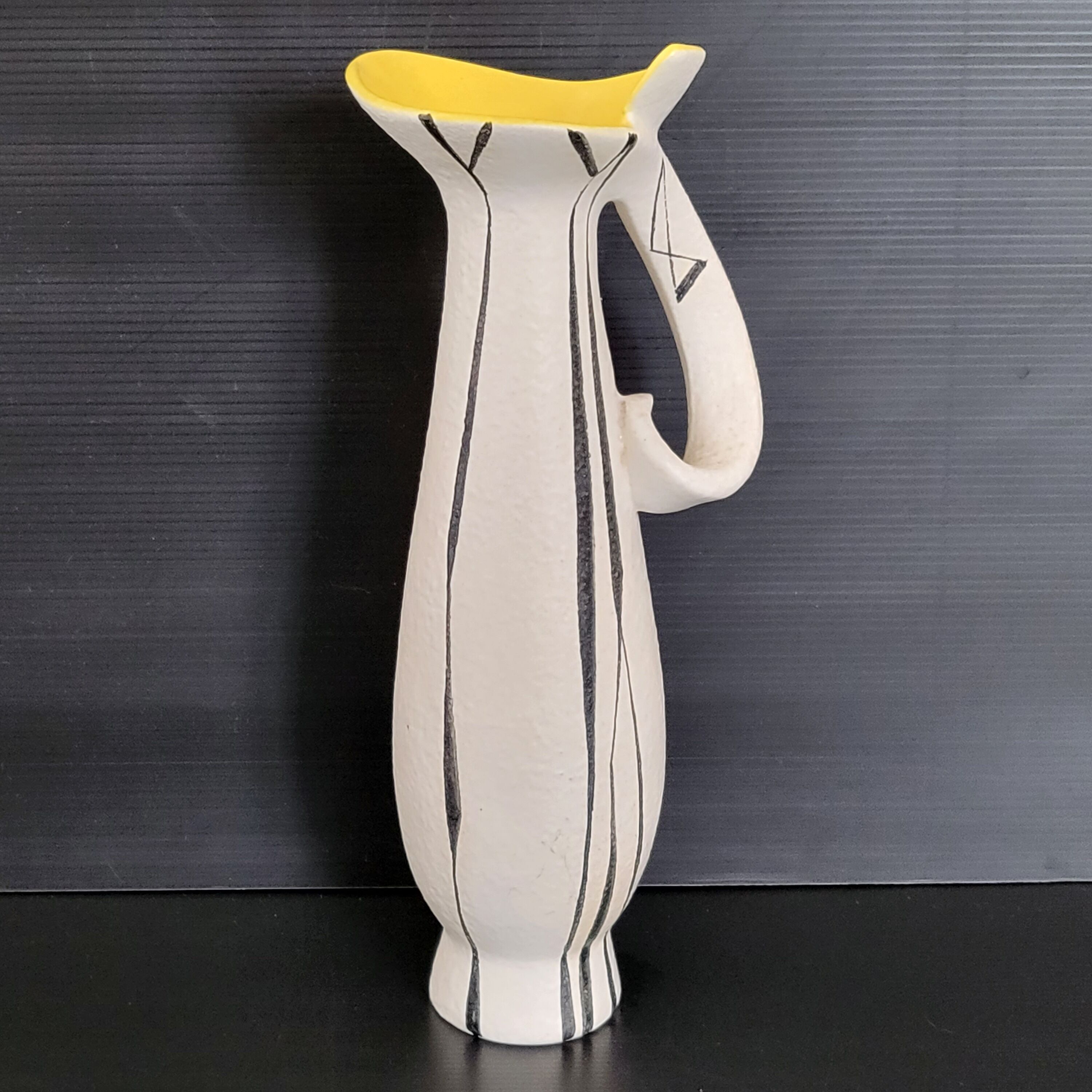 Vintage vase 1950