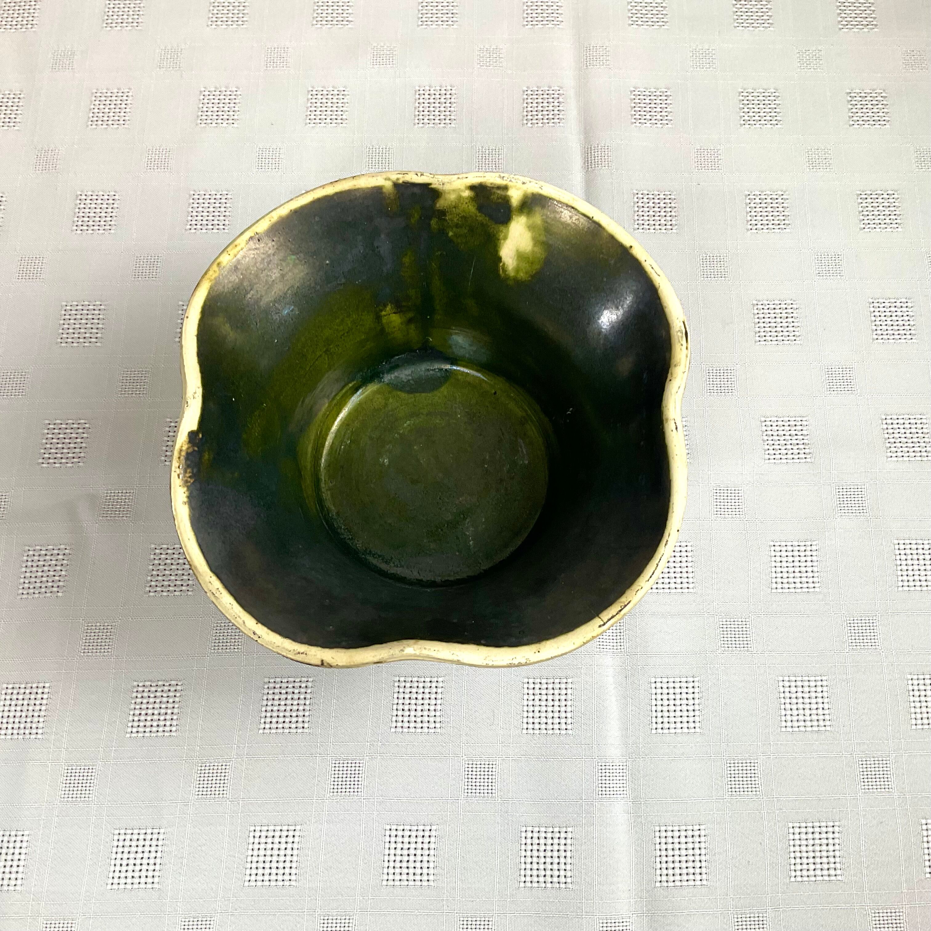 Vintage ceramic pot cover