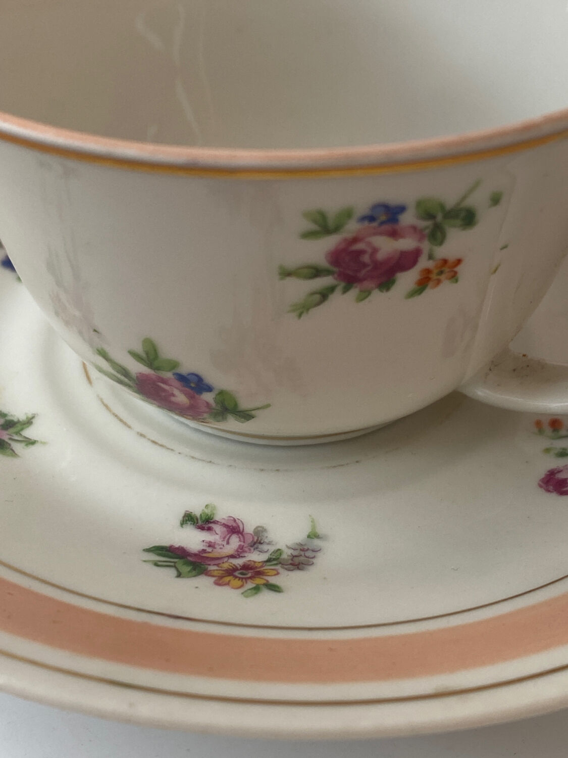 Porcelain tea cup