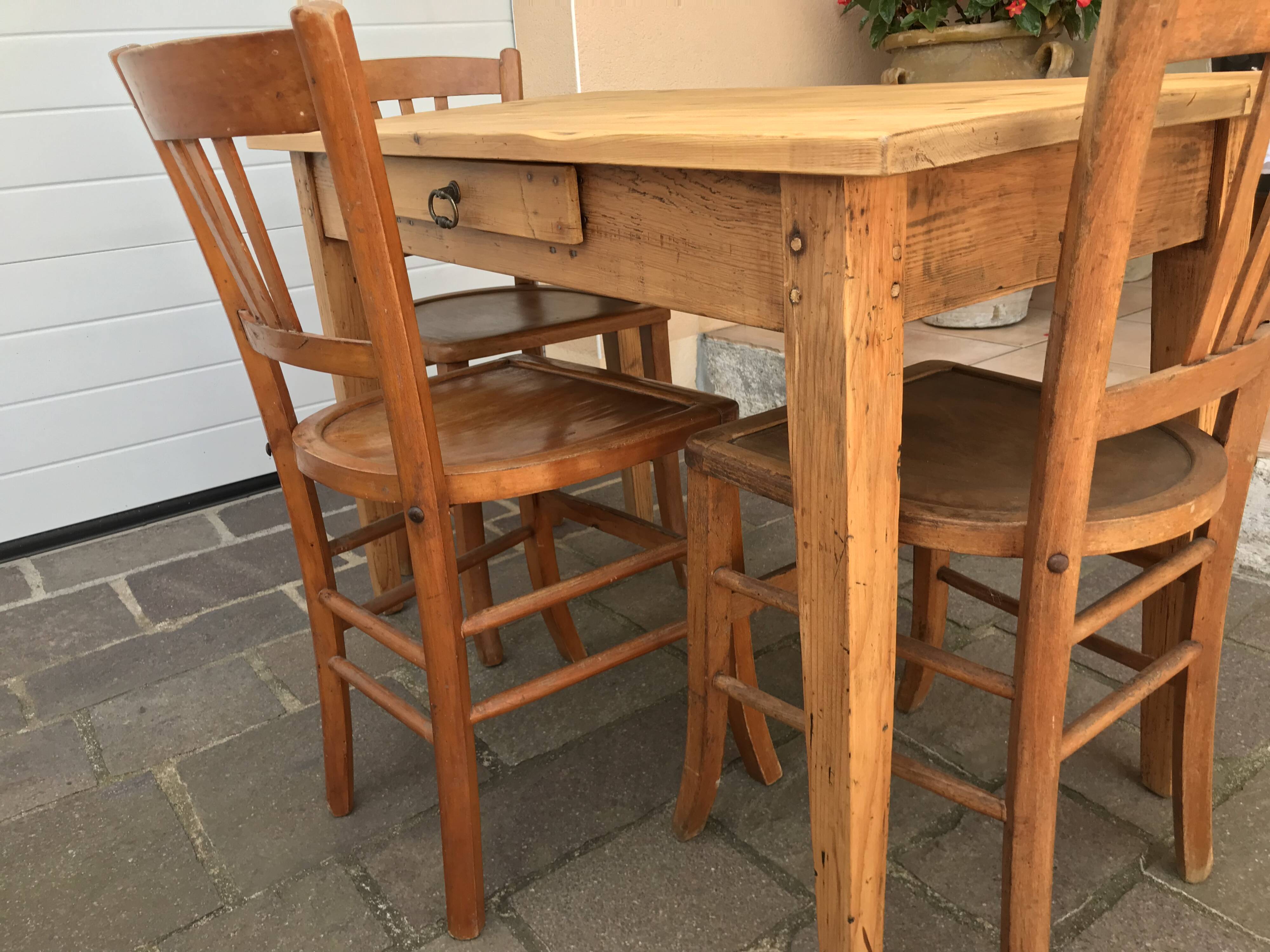 Table de ferme