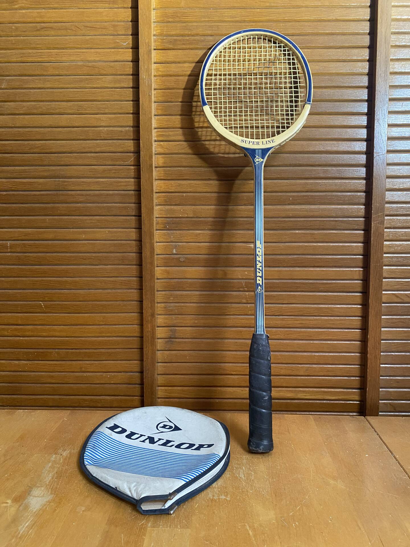 Vintage dunlop badminton racket wood + sports cover #e240