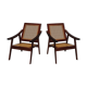 Paire de fauteuils en teck rouge et cannage