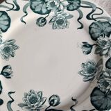 Assiette à dessert ancienne terre de fer Salins modèle Nénuphar