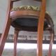 Chaise style Louis XV en bois et tissu fleuri