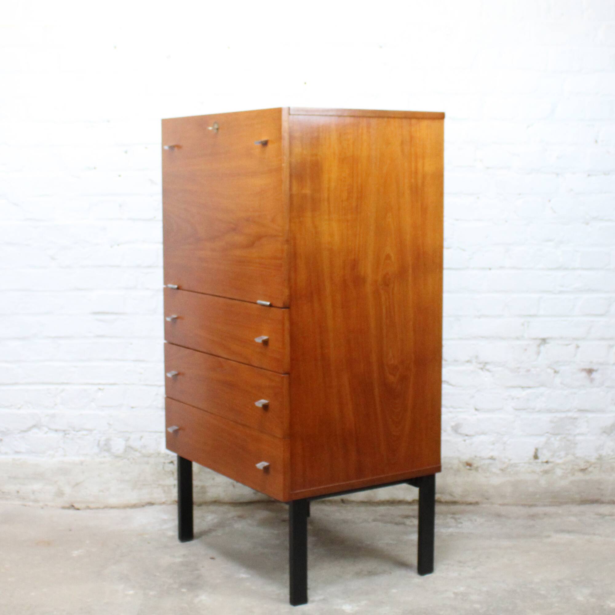 Secretary / bar cabinet model "693" by Pierre Guariche for Meurop 1960s