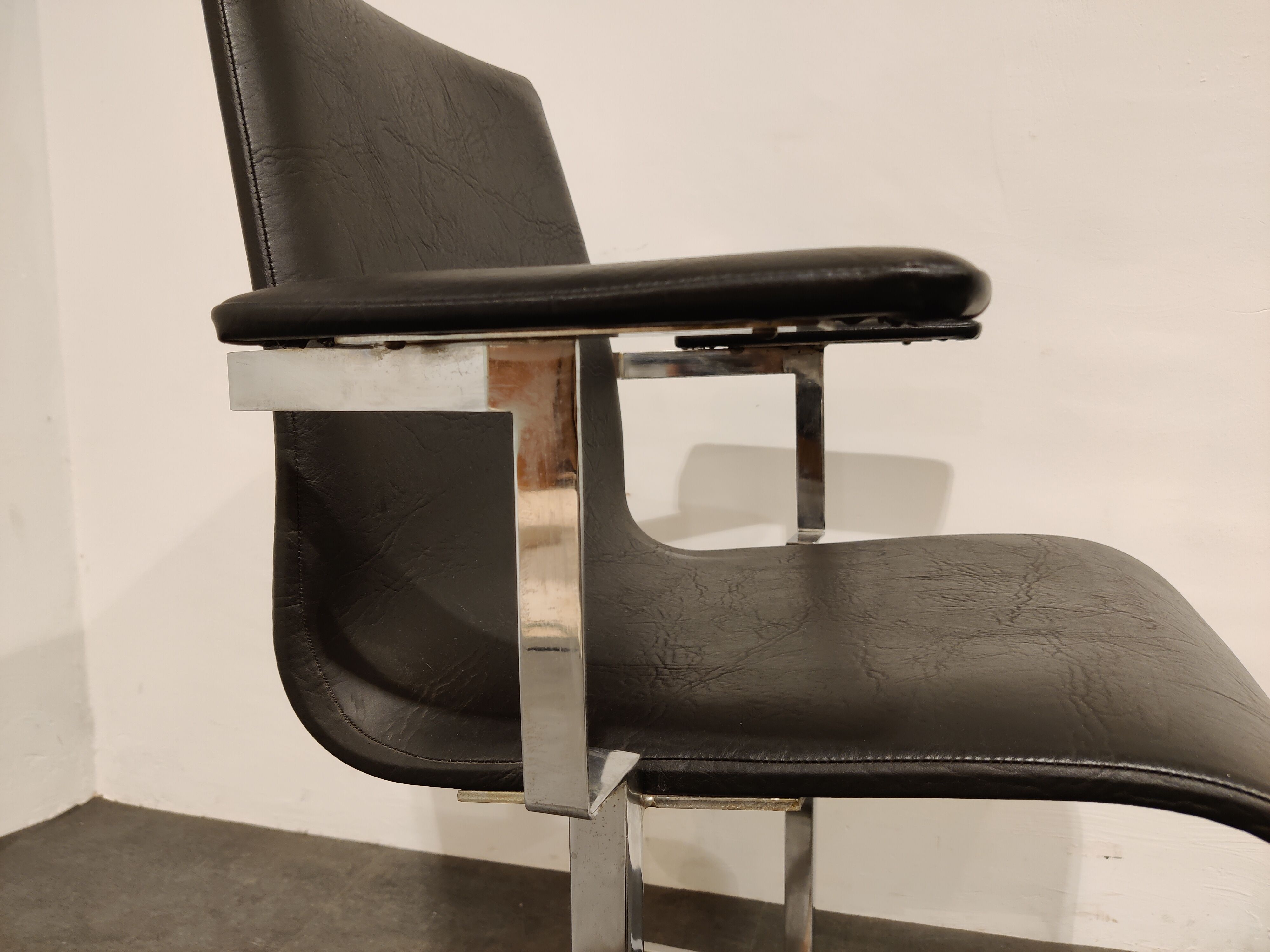 Vintage chrome dining chairs, 1970s