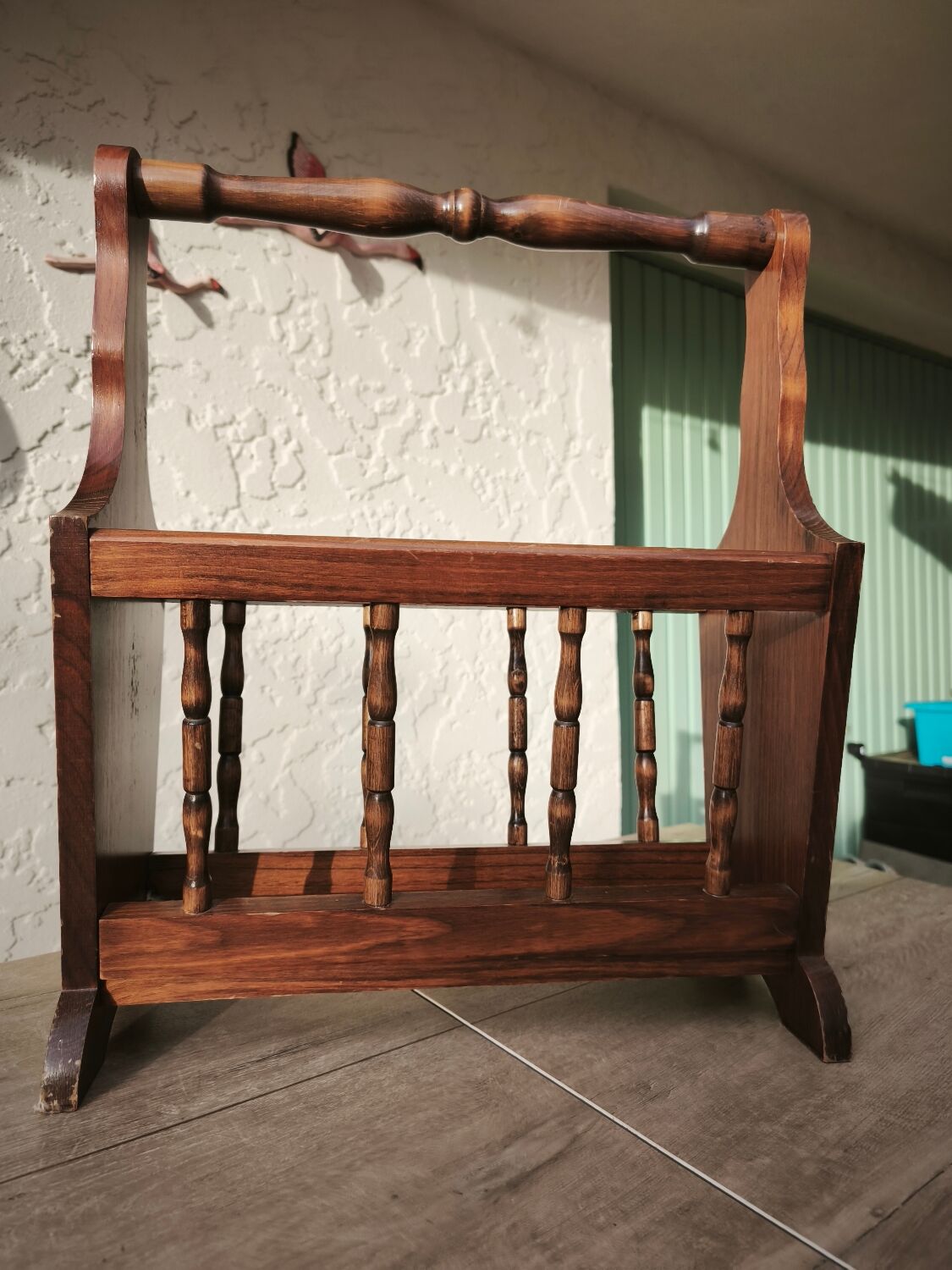 Porte-revues en bois vintage