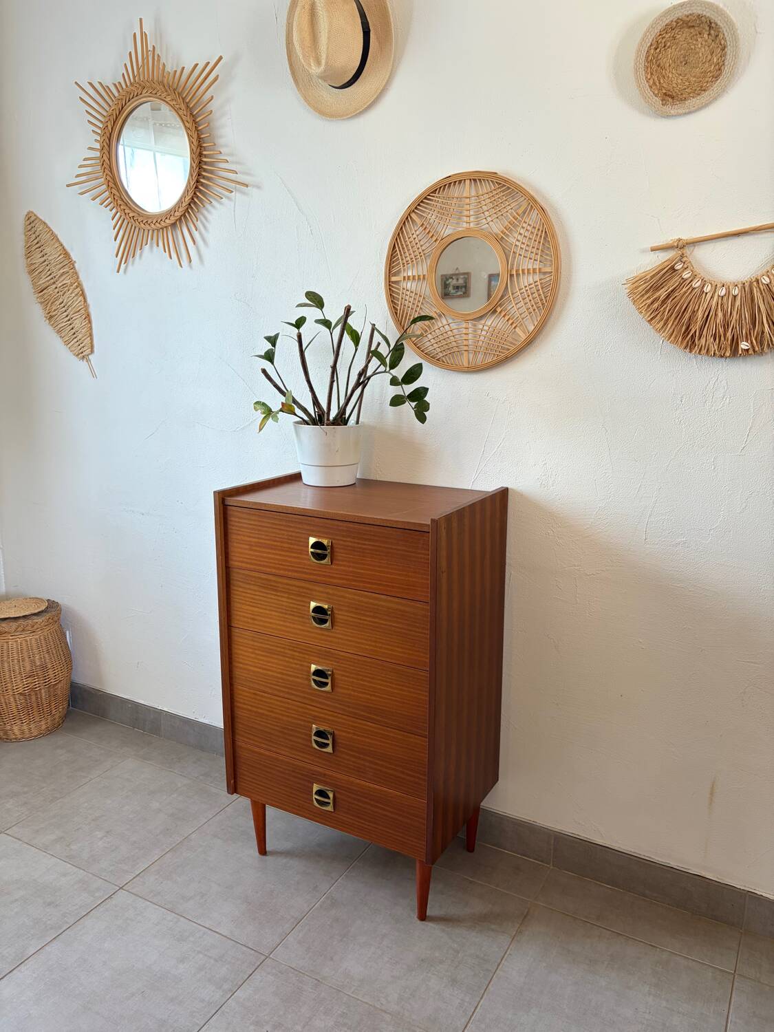 Vintage teak chest of drawers/commode