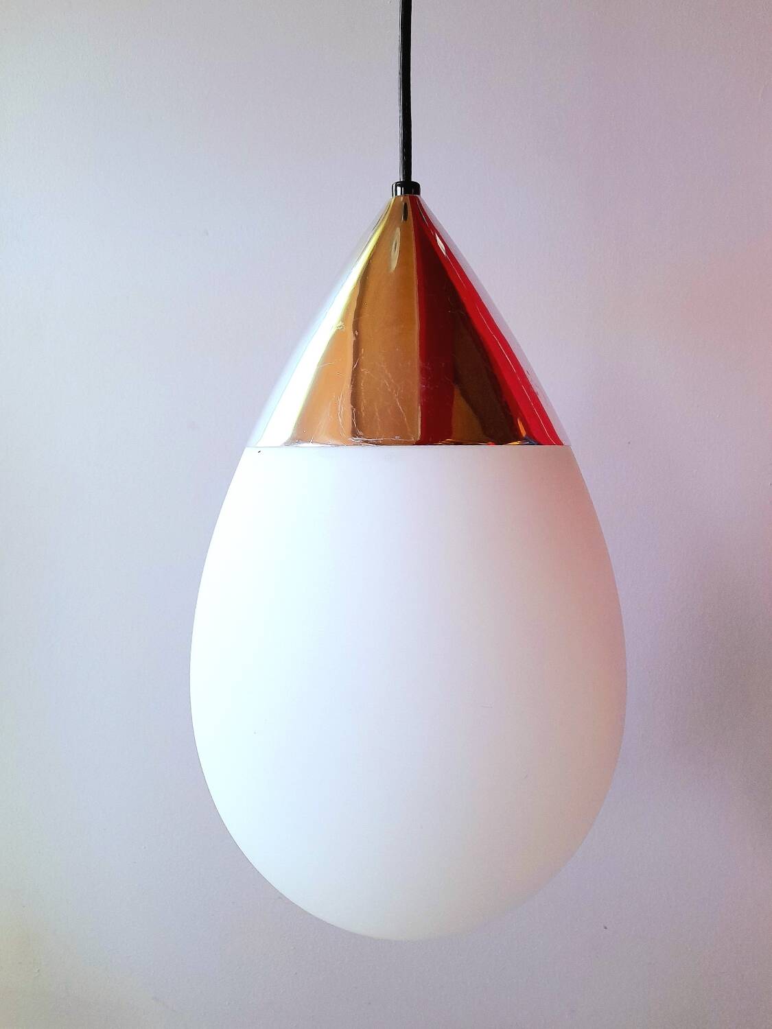 Suspension Limburg and opaline, drop model, 1970