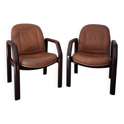 Paire de fauteuils chauffeuse lounge de la marque haut de gamme ATAL