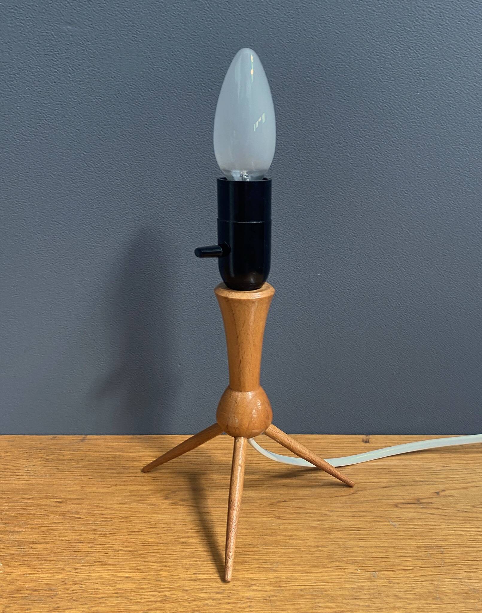 wood smalll table lamp 1960s