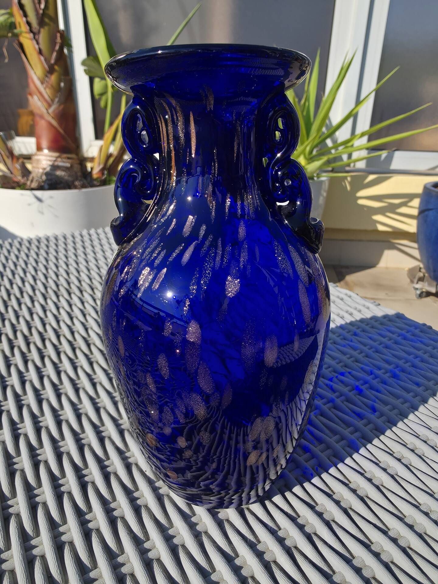 Vase Amphore Murano Vintage – Bleu Cobalt & Inclusions d’Or – 1970