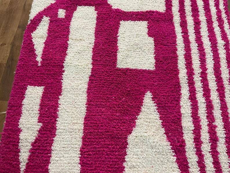 Moroccan wool rug 200cm x 100cm
