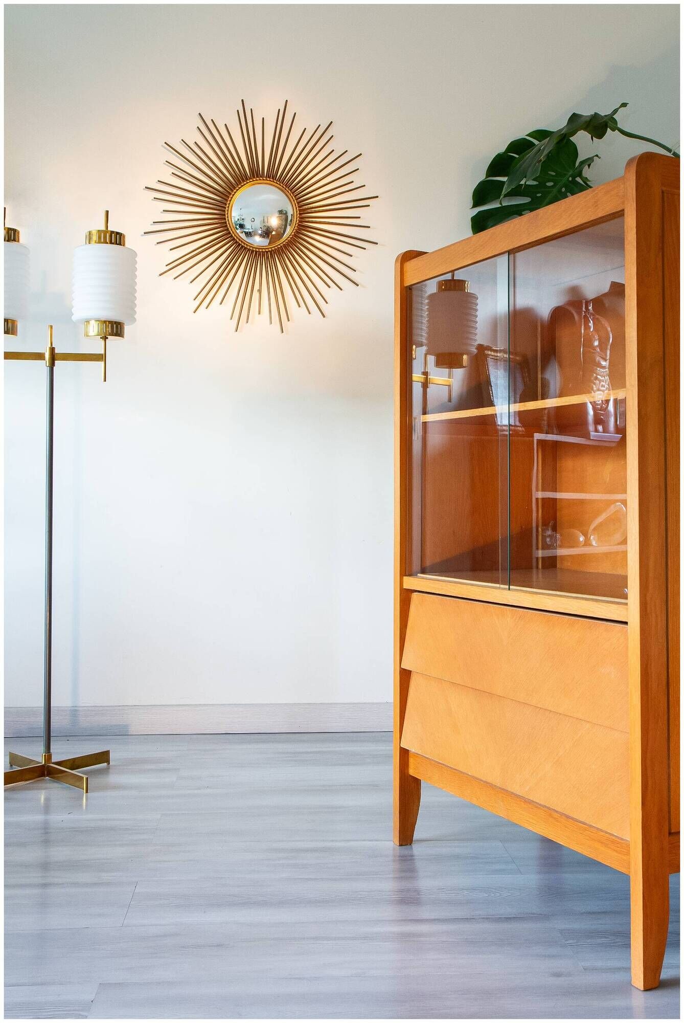 Display cabinet and storage 1950-60