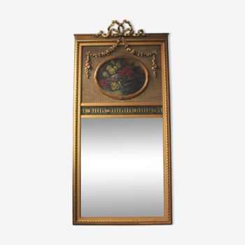 Trumeau mirror with oval decoration and Louis XVI style pediment