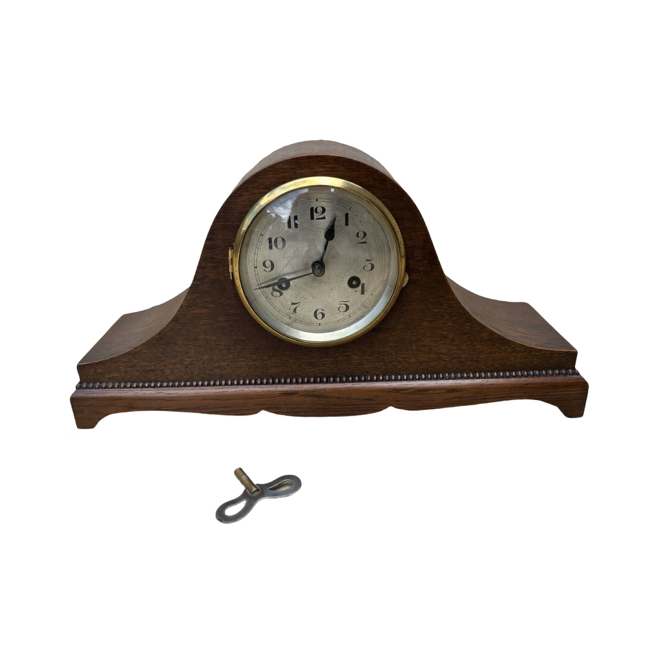 Mantel clock, art deco style, Napoleon's hat, Germany, 1930s.