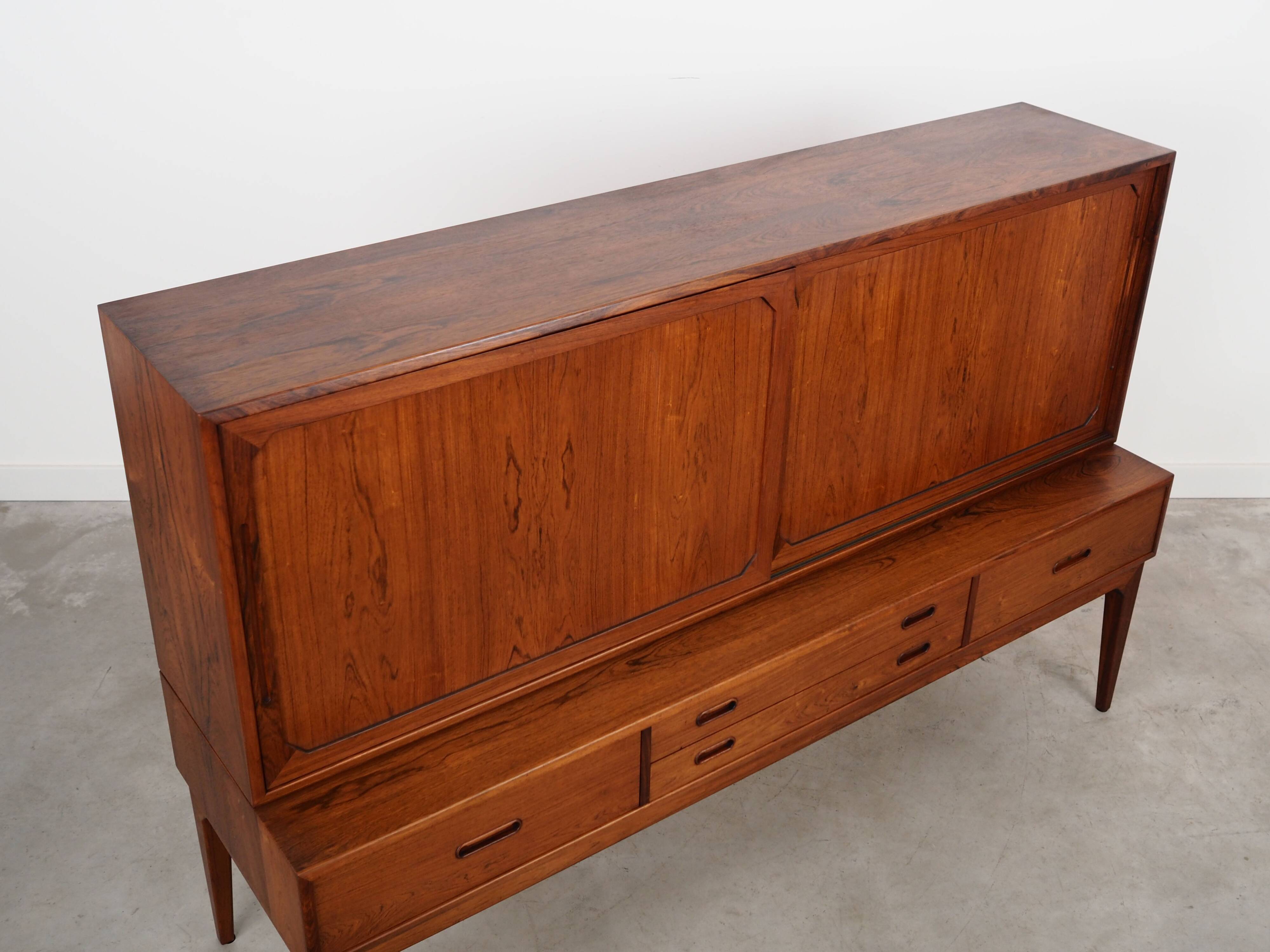 Buffet haut en palissandre, design danois, années 1960, designer : Severin Hansen