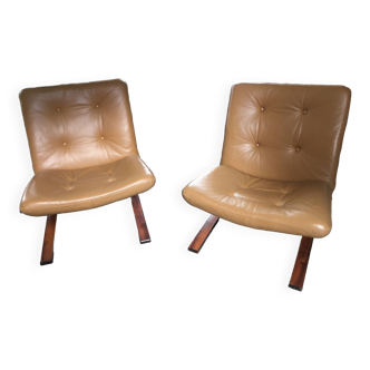 2 fauteuils design scandinave 70