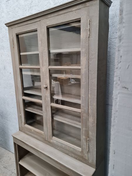 Ancien arrière de comptoir patine grise