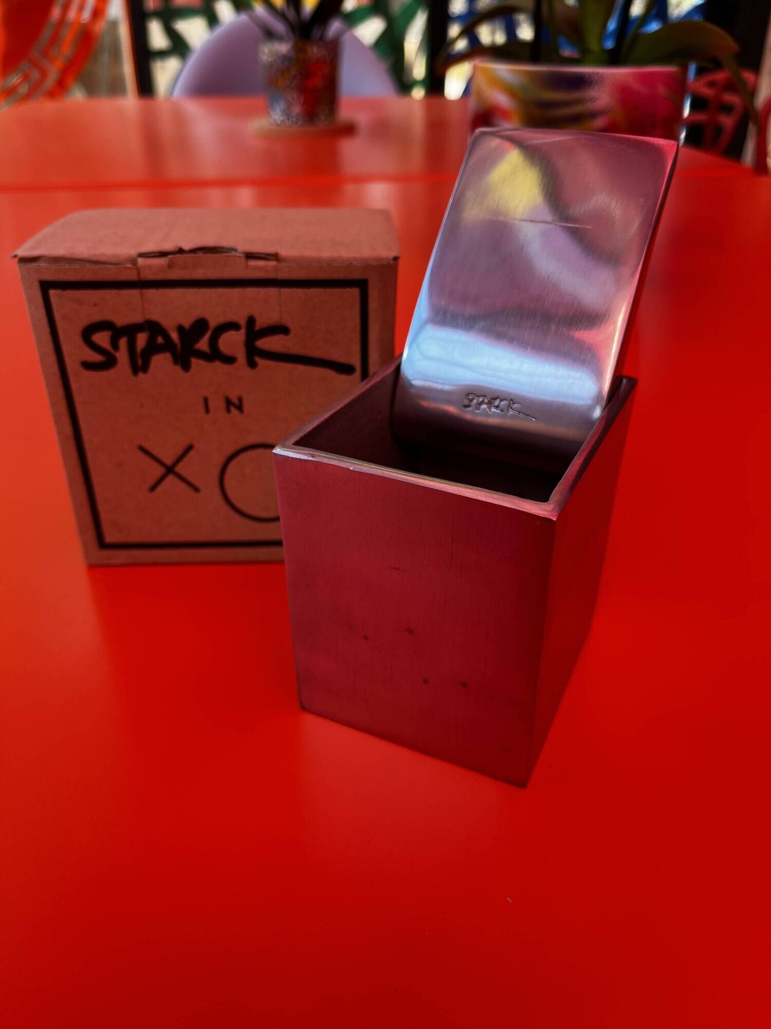 Ray Hollis ashtray by Philippe Starck for the Royalton Hotel in New York (New in packaging)