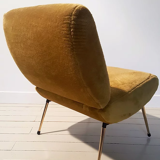 Mustard chair Pelfran model Kiss