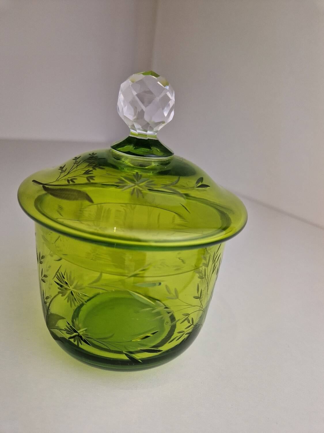 Green chiseled cut glass candy box