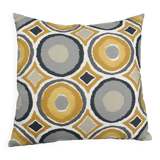 Geometric pattern cushion