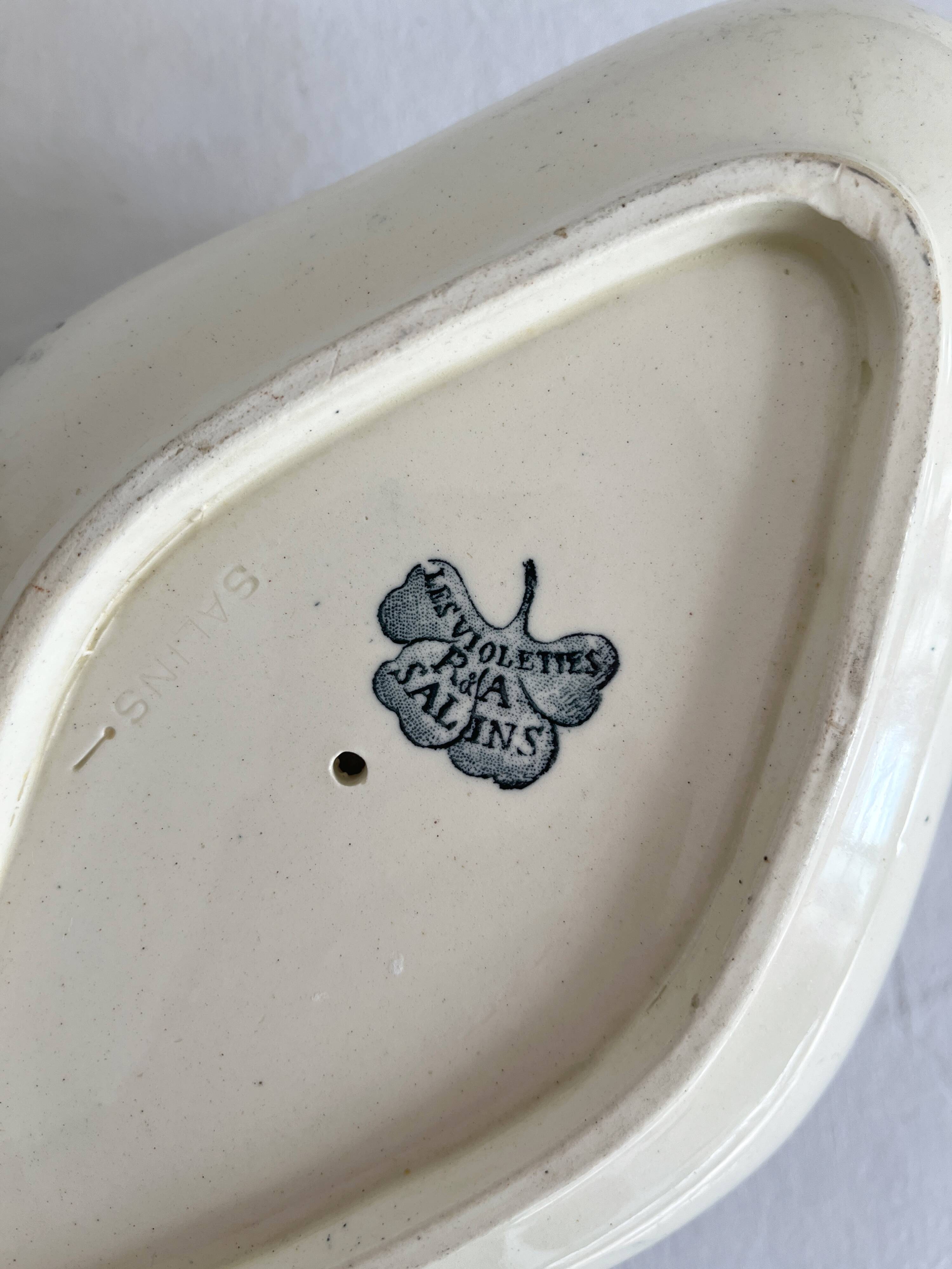 Old iron clay sauce boat "Les Violettes" Salins