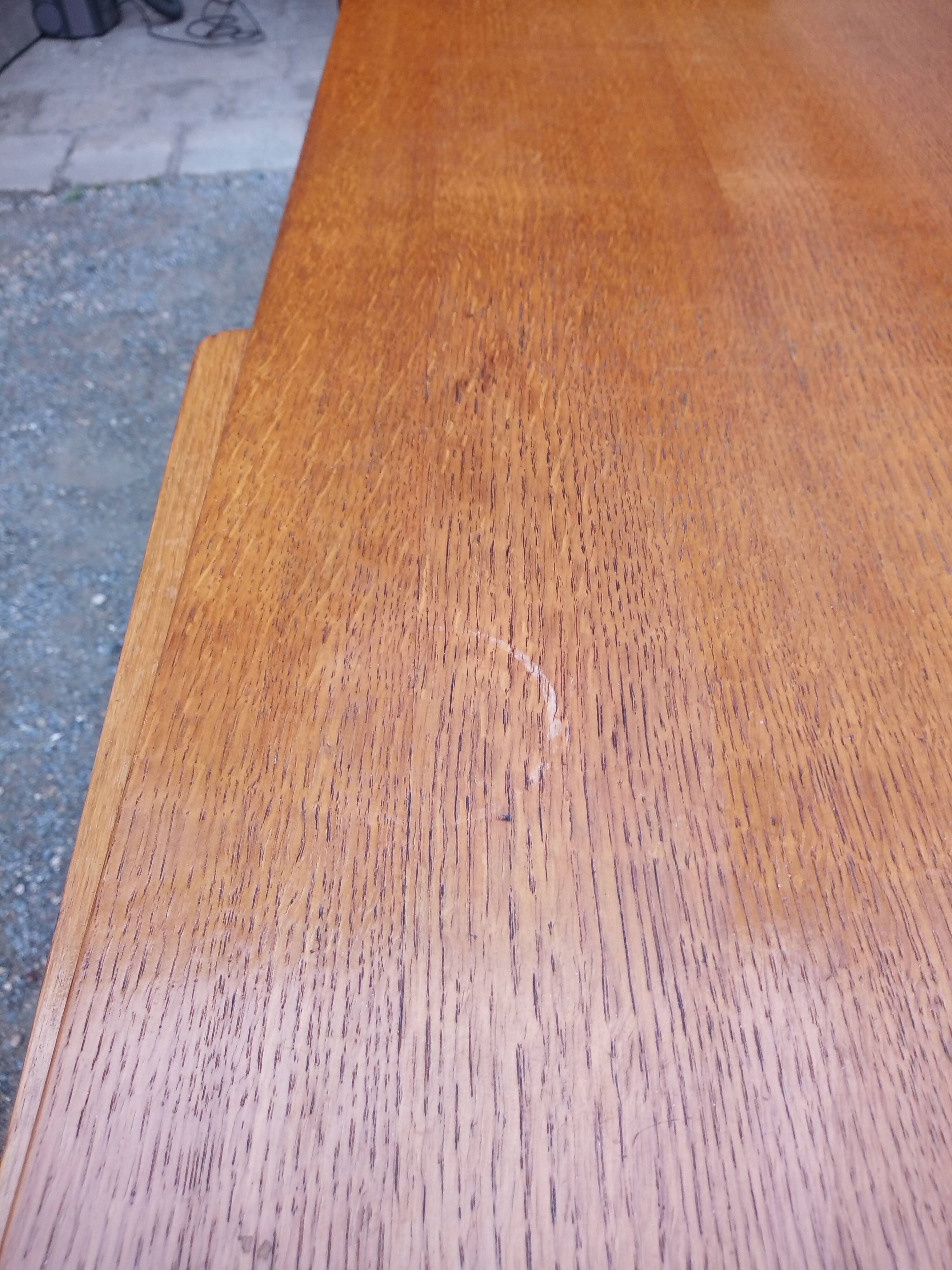 Enfilade à pieds compas