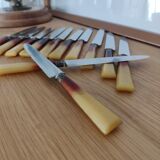 12 knives