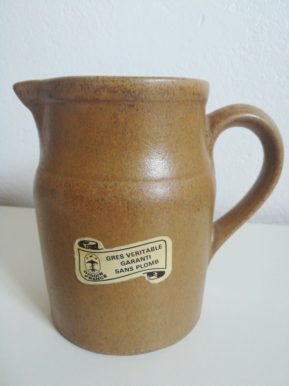 Digoin sandstone pitcher