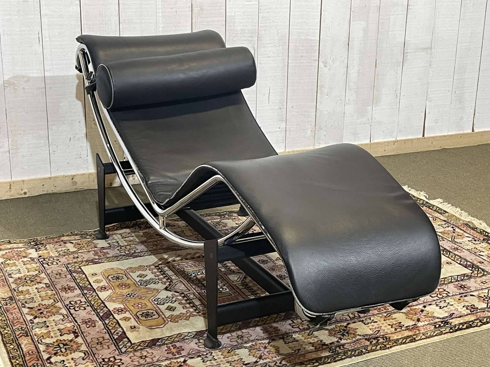 Chaise longue in the style of the LC4 by Le Corbusier - modern work