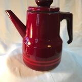 Vintage coffee maker in enamel and bakelite